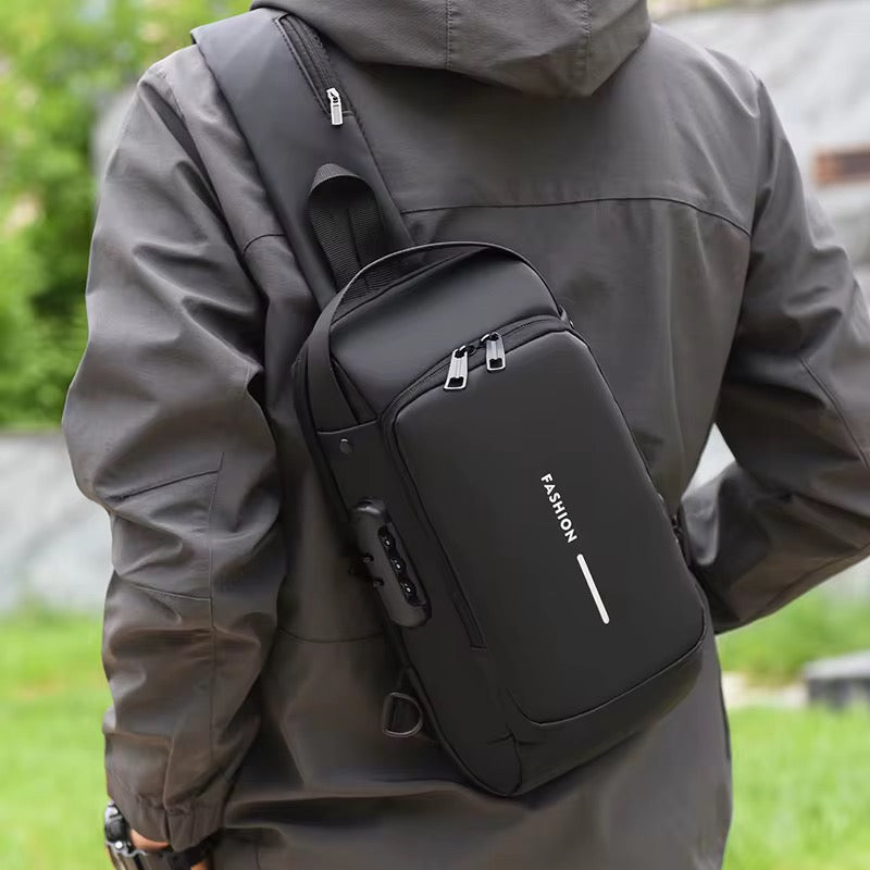 SAC BANDOULIÈRE ANTI-VOL AVEC PORT USB – IMPERMÉABLE